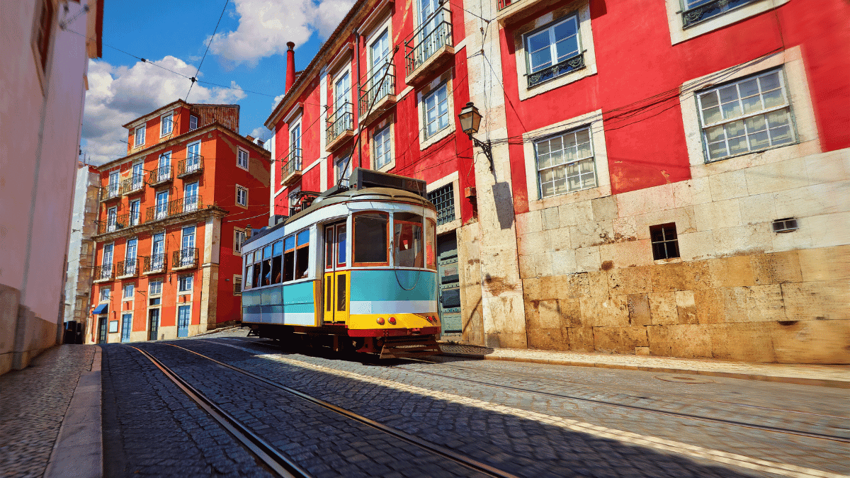 Alfama & Lisbon's Panoramic Viewpoints